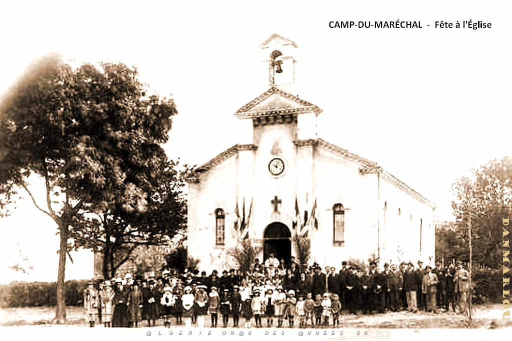 Camp-du-Marechal - Eglise - Fete.jpg